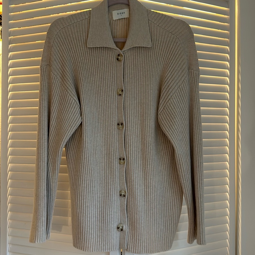 DISSH Sweater